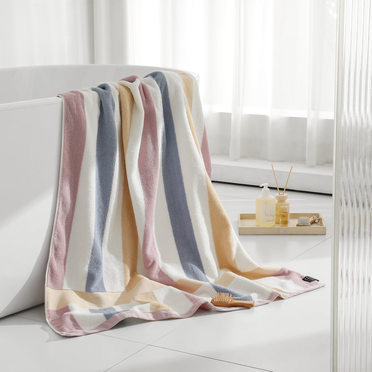 Striped Cotton Bath Towel – Oversized Absorbent Beach & Bath Towel