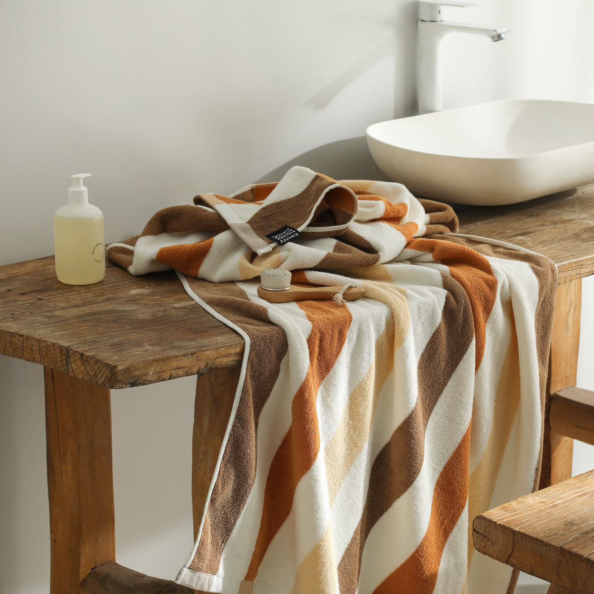 Striped Cotton Bath Towel – Oversized Absorbent Beach & Bath Towel