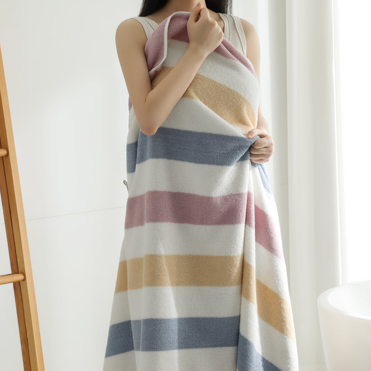 Striped Cotton Bath Towel – Oversized Absorbent Beach & Bath Towel