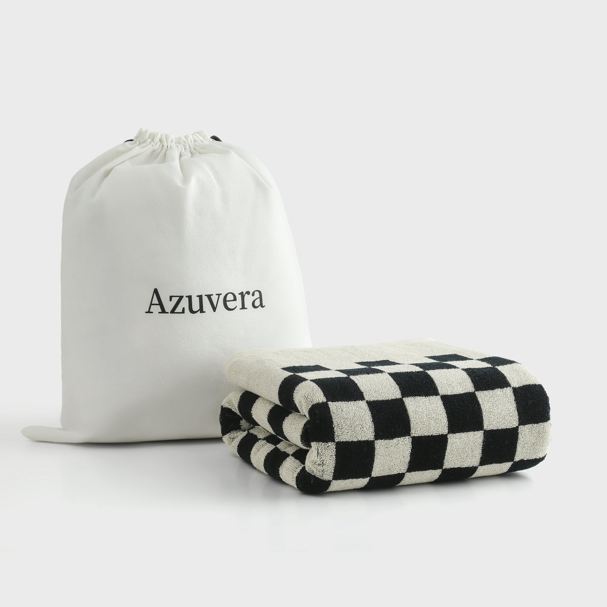 Checkerboard Bath Towel — Retro Grid, 100% Cotton